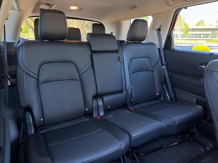 2024 Nissan Pathfinder Ti