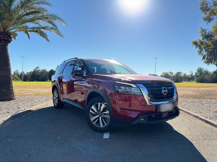 2024 Nissan Pathfinder Ti