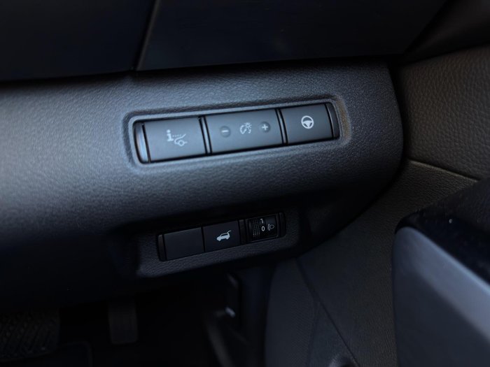 2024 Nissan Pathfinder Ti