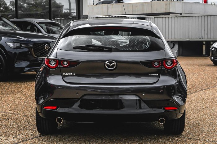 2025 Mazda 3 G20 Touring