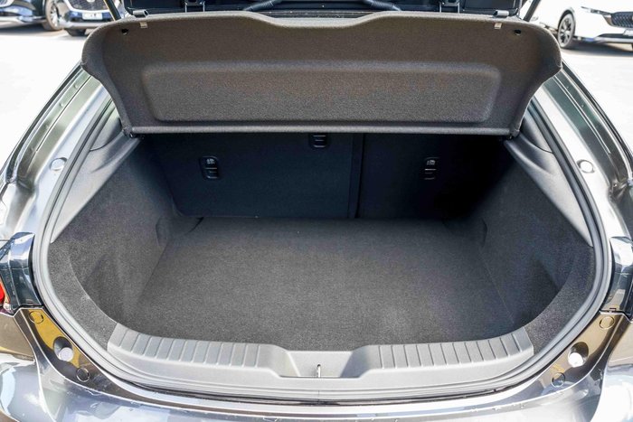 2025 Mazda 3 G25 Evolve SP