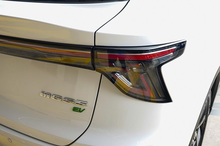 2025 MG MGS5 EV Essence 62