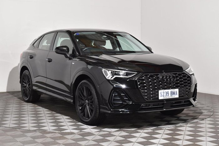 2023 Audi Q3 35 TFSI S line