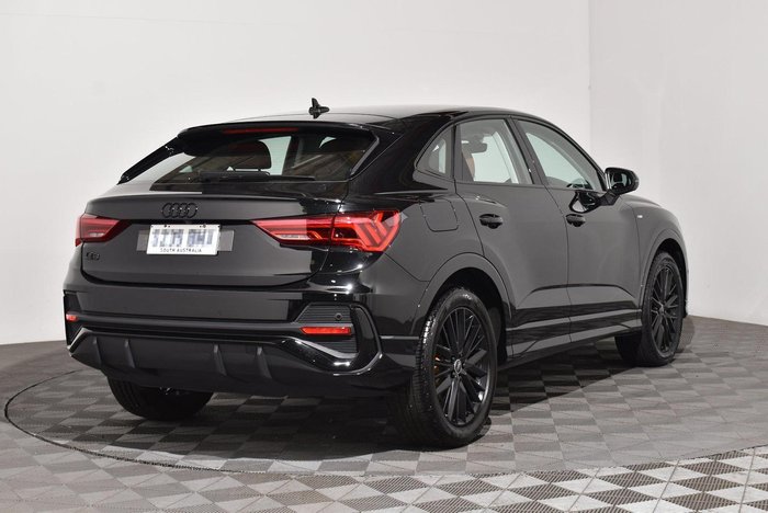2023 Audi Q3 35 TFSI S line