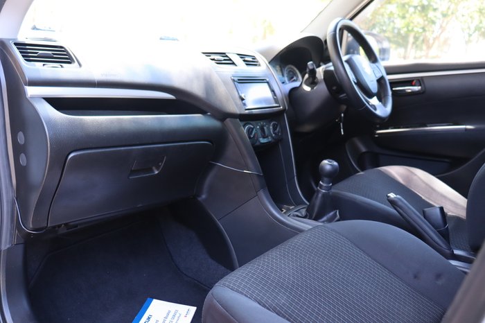 2015 Suzuki Swift GL Navigator