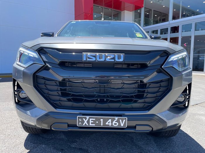 2025 Isuzu D-MAX X-RIDER