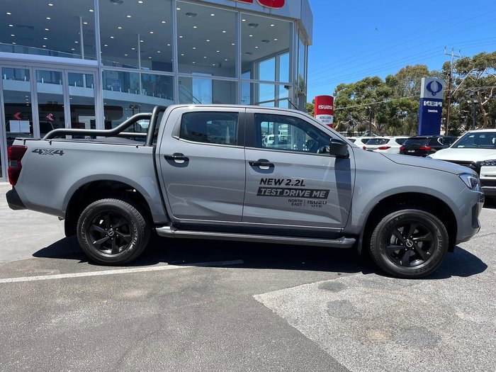 2025 Isuzu D-MAX X-RIDER