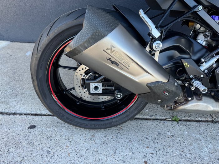 2017 BMW Motorrad S 1000 R WHITE