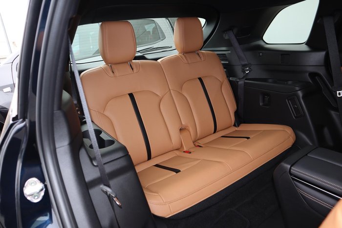 2024 Mazda CX-80 G40e Azami