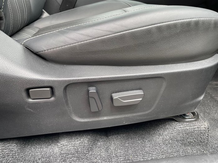 2024 Isuzu MU-X LS-T