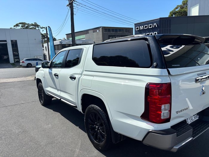 2025 Mitsubishi Triton GLX-R