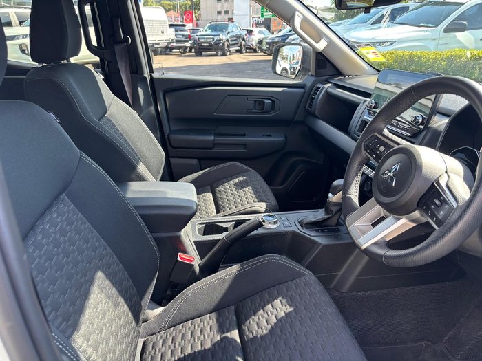 2025 Mitsubishi Triton GLX-R