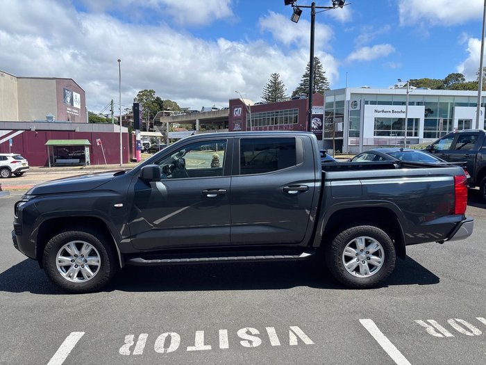 2024 Mitsubishi Triton GLX+