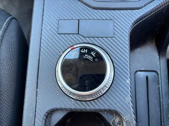 2024 Mitsubishi Triton GLX+