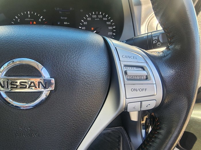 2020 Nissan Navara N-TREK