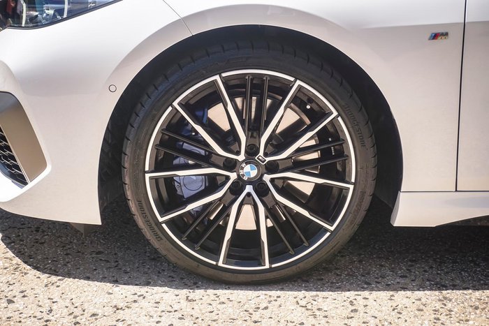 2024 BMW 2 Series M235i xDrive