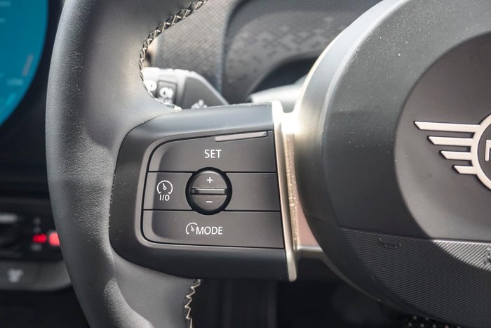 2024 MINI Countryman E Classic