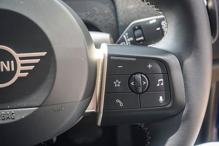 2024 MINI Countryman E Classic