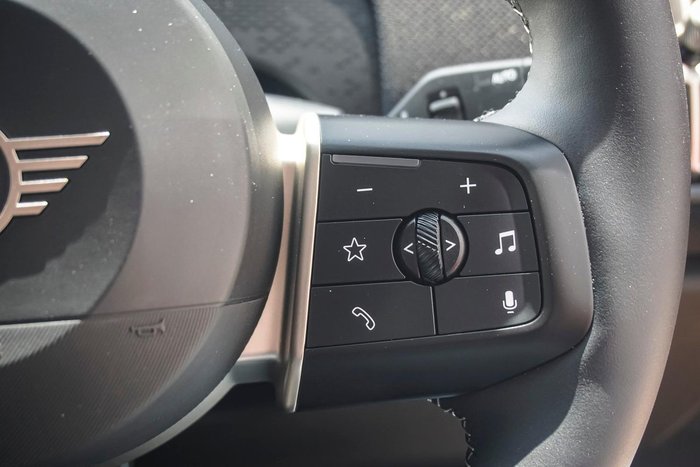 2024 MINI Countryman C Classic