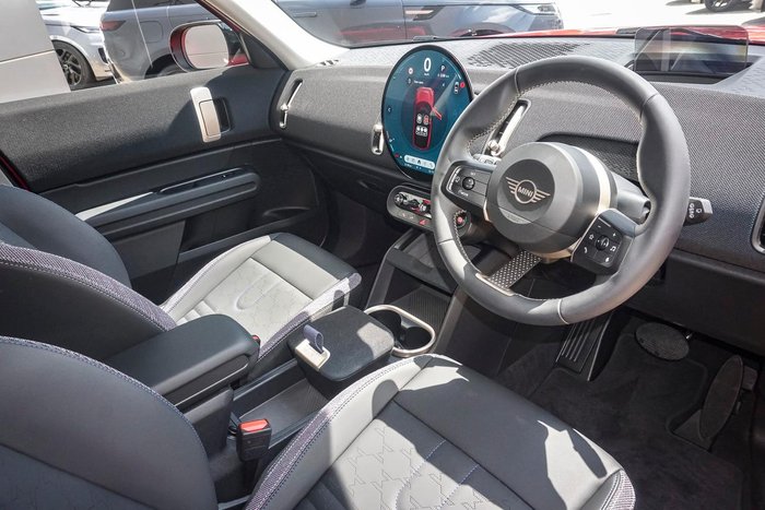 2024 MINI Countryman C Classic