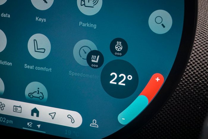 2025 MINI Cooper JCW E Favoured