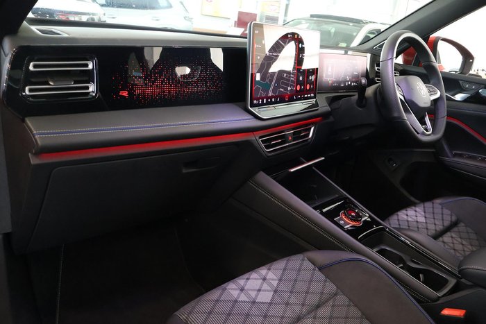 2025 Volkswagen Tiguan 150TSI R-Line