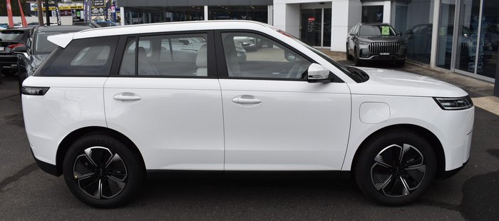 2026 Jaecoo J5 EV Summit