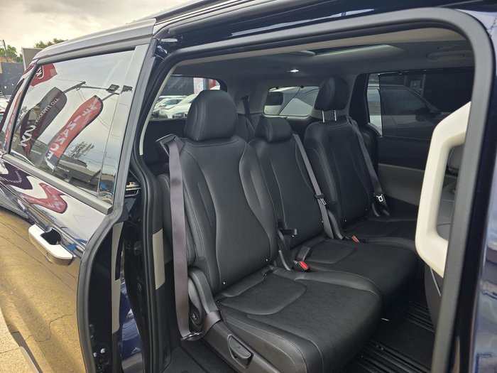2025 Kia Carnival GT-Line HEV