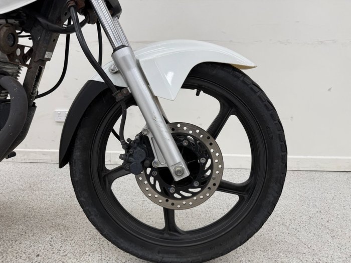 2018 Honda CB125E White