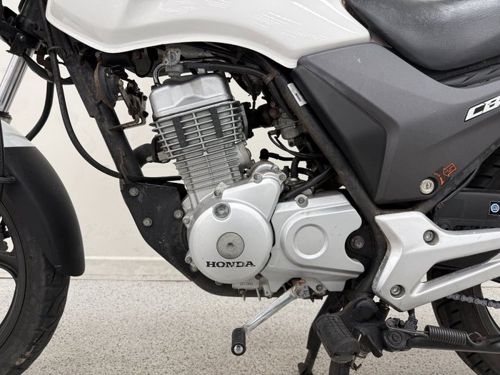 2018 Honda CB125E White