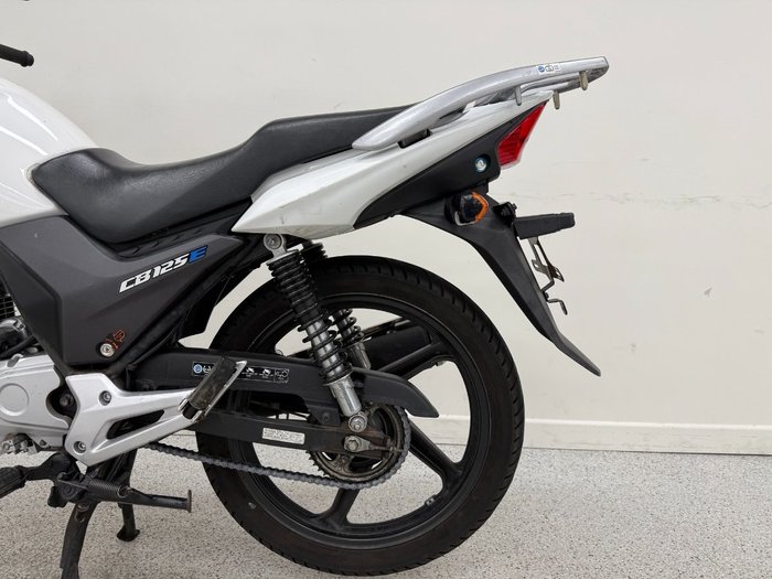2018 Honda CB125E White