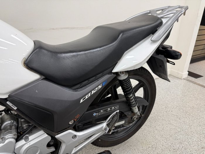 2018 Honda CB125E White