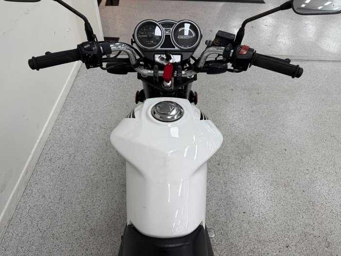 2018 Honda CB125E White