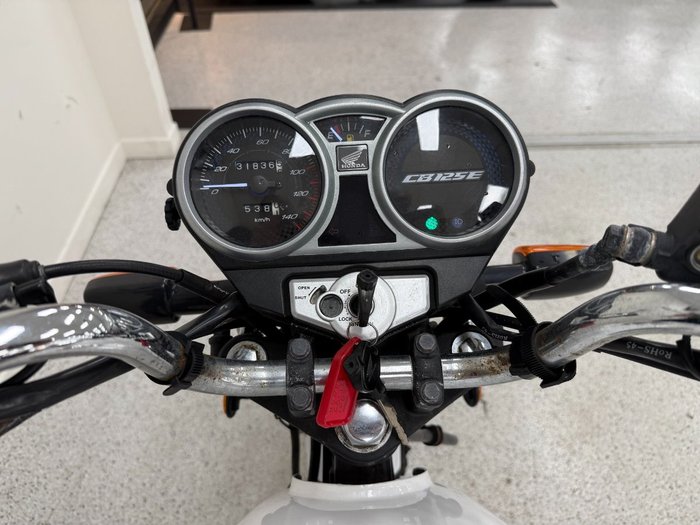 2018 Honda CB125E White