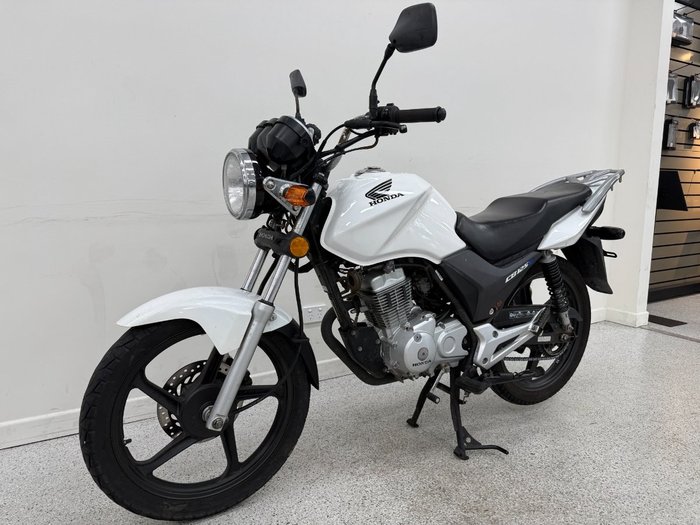 2018 Honda CB125E White