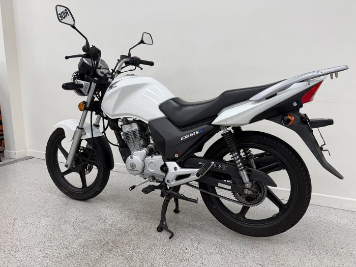 2018 Honda CB125E White