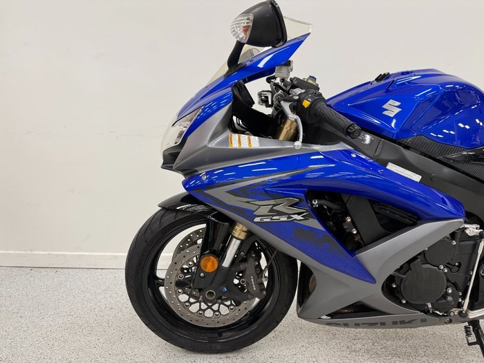 2010 Suzuki GSX-R600 Blue