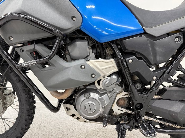 2011 YAMAHA XT660Z TENERE BLUE/BLACK
