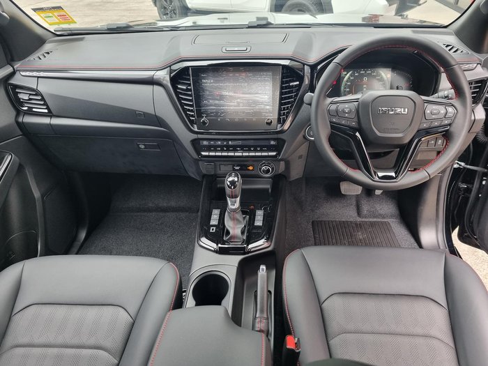 2025 Isuzu D-MAX X-TERRAIN