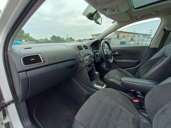 2012 Volkswagen Polo 77TSI Comfortline 6R MY12.5 Candy White