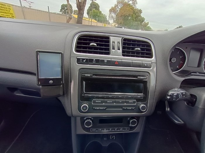 2012 Volkswagen Polo 77TSI Comfortline 6R MY12.5 Candy White