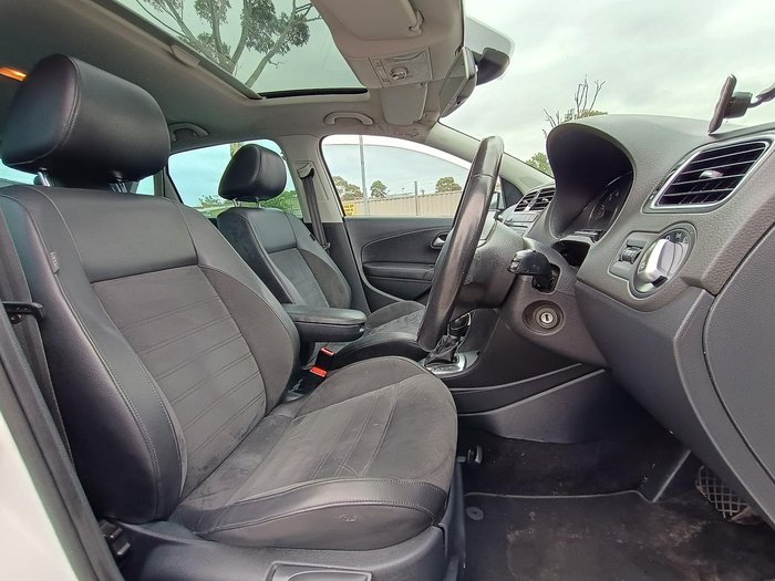 2012 Volkswagen Polo 77TSI Comfortline 6R MY12.5 Candy White