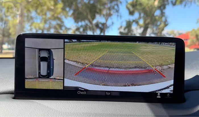 2022 Mazda CX-8 Asaki