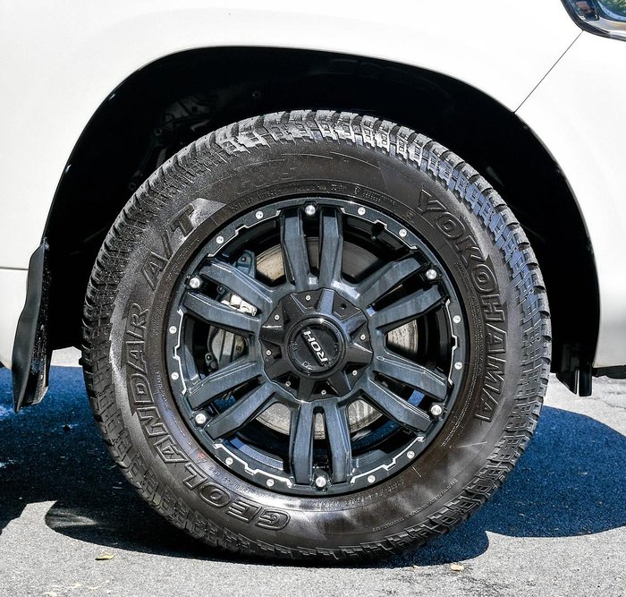 2020 Toyota Landcruiser VX