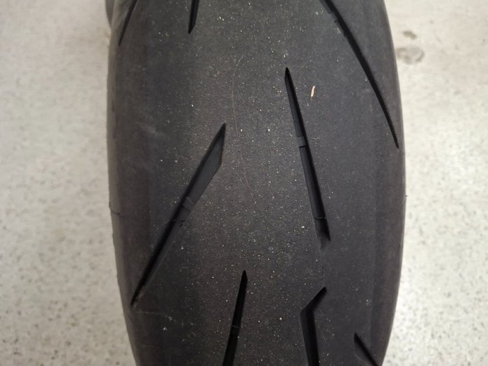 2025 DUCATI PANIGALE V2 Red