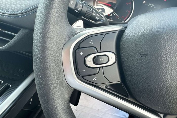 2025 GWM Haval Jolion Premium A01 Golden Black (8T01)