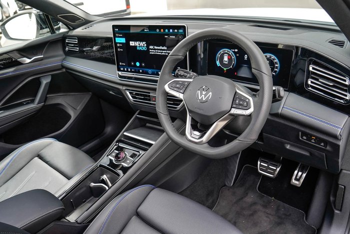 2025 Volkswagen Tiguan 195TSI R-Line