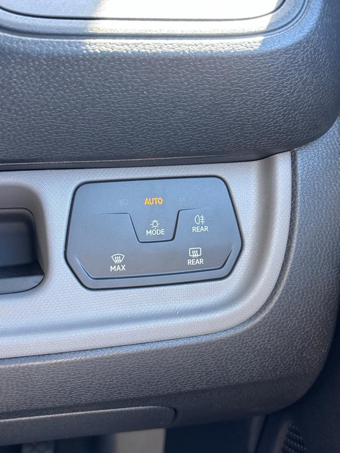 2025 Volkswagen ID. Buzz Cargo BEV550