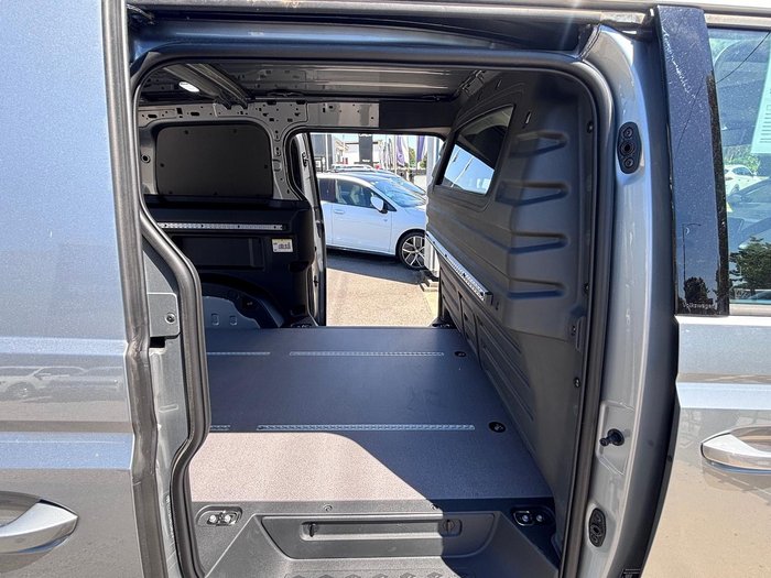 2025 Volkswagen ID. Buzz Cargo BEV550