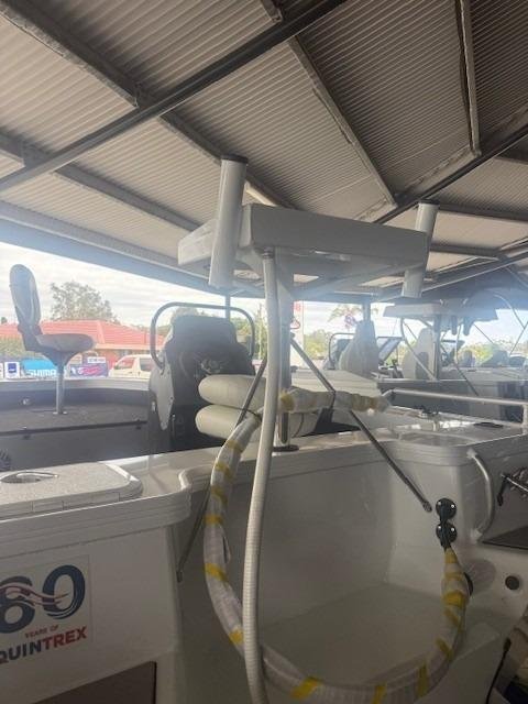 2025 QUINTREX 450 Top Ender Pro